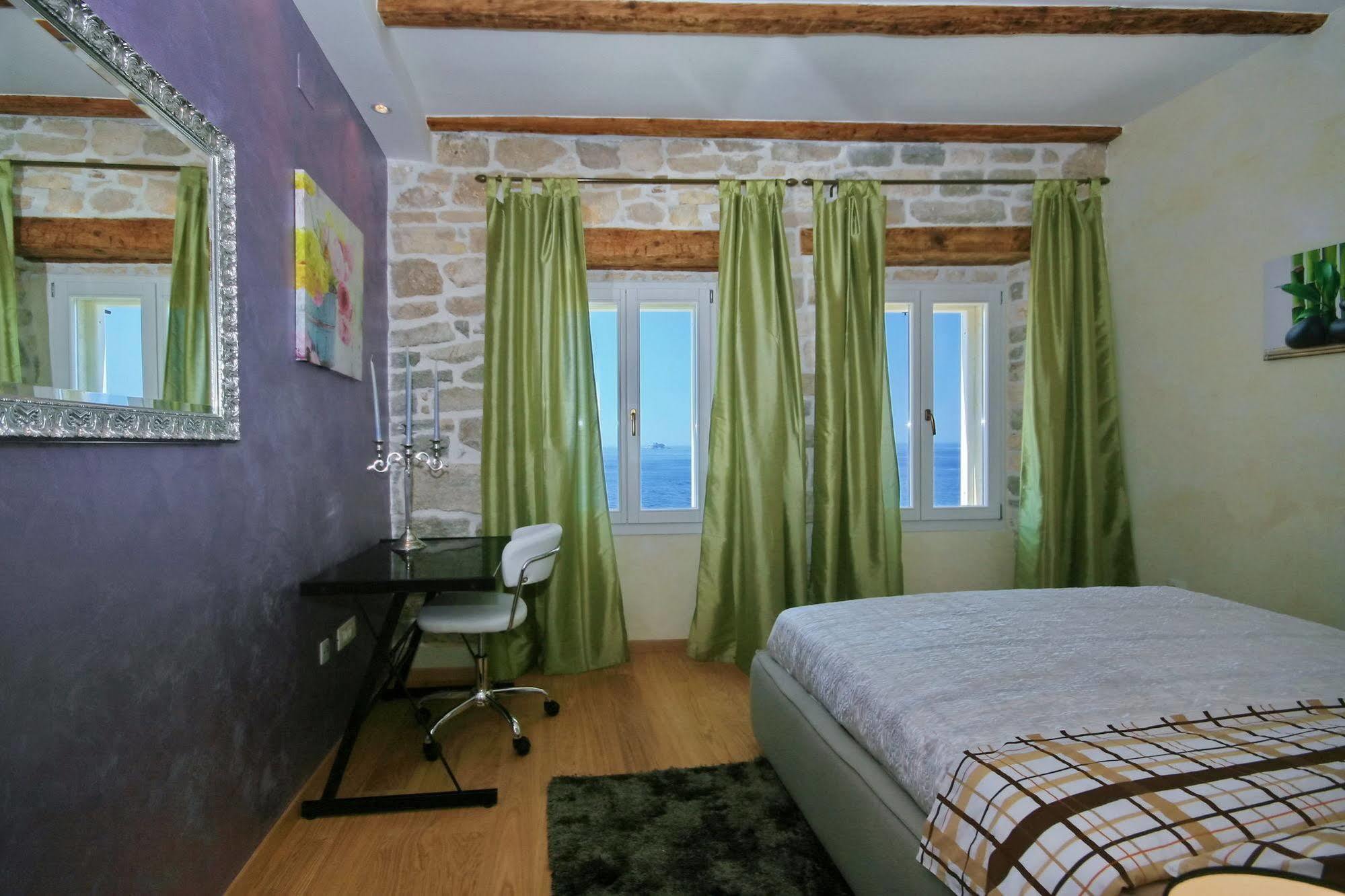 רוביני Angelo D'Oro Apartment Monte מראה חיצוני תמונה